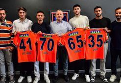 Başakşehir FK, 4 genç futbolcusuyla sözleşme imzaladı