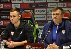 Letonya Teknik Direktörü Dainis Kazakevics: Türkiye'yi gayet iyi tanıyoruz