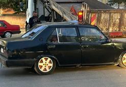 Kamyona arkadan çarpan otomobil sürücüsü ağır yaralandı