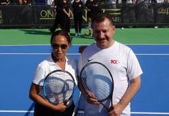 Hülya Avşar: Belediye başkanı adaylığı için hazır değilim