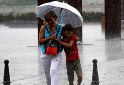 'Yaz mevsimi yağışları' Türkiye genelinde arttı; Marmara ve Güneydoğu'da azaldı