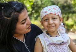 5 yaşındaki lösemili kıza, annesinden ilik nakledildi