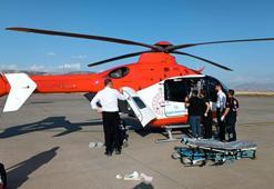 Ambulans helikopter, 4'üncü kattan düşen Baran için havalandı