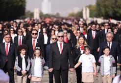 Uğur Okulları’ndan Cumhuriyetin 100. yılında Ata’ya ziyaret