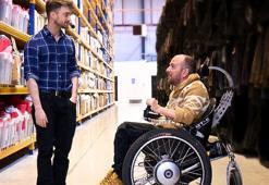 Harry Potter’ın yıldızı, çekimler sırasında felç kalan dublörüne belgesel çekti