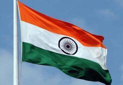 Hindistan, Kanadalılara vize vermeye başladı