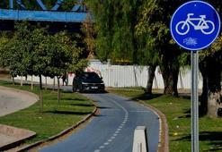Bisiklet yolu, otomobillerin ‘kestirme yolu’ oldu