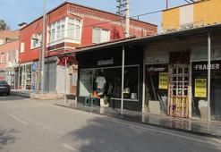 İncirlik esnafını bu kez İsrail ve ABD protestoları vurdu