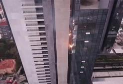 Şişli'de iş merkezinde yangın