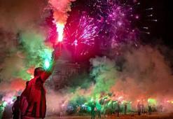 Karşıyaka'da protestolu kutlama