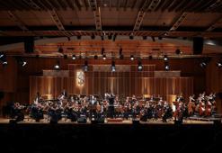 İş Sanat 100'üncü yıl gala konseriyle sezonu açtı