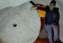 Evinin altındaki 2 bin yıllık yer altı şehrini gün yüzüne çıkardı