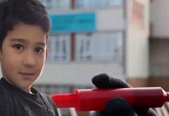 Şırınga şeklindeki çikolatanın kapağı boğazına kaçan Mert’in ölümünde bilirkişi raporu alınacak