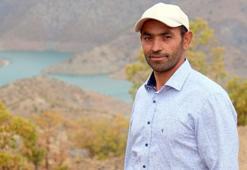 Deprem enkazında şahit olduğu acıya, şarkı yazdı