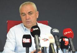 Beşiktaş'ın yeni teknik direktörü Rıza Çalımbay oluyor