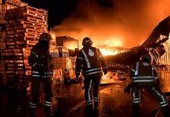 Esenyurt'ta depo yangını