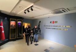 Yasa dışı silah satışı yapılan oto tamirhanesine baskında 3 tutuklama