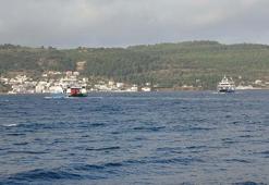 Gökçeada ve Bozcaada feribot seferlerine 'fırtına' engeli