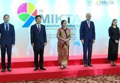 TBMM Başkanı Kurtulmuş, MIKTA aile fotoğrafı çekimine katıldı