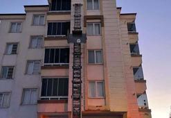 Taşıma asansörünün kapağı açılınca iki kuzen 15 metre yükseklikten düştü: 1 ölü, 1 yaralı