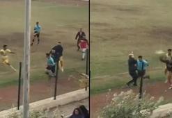 Amatör maçta futbolcu hakeme saldırdı