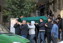Sultangazi'de eşini ve üvey kızını öldürüp intihar etti
