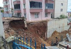 Sokakta yine çökme oldu; bu kez 3 bina daha boşaltıldı