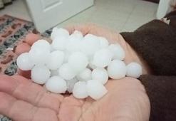 Mersin’in yüksek kesimlerine bilye büyüklüğünde dolu yağdı