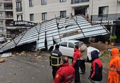 Zonguldak'ta fırtınada çatı uçtu; ev, iş yeri ve araçlar hasar gördü