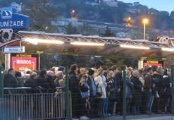 Vapur seferleri iptal edildi, Marmaray ve metrobüste yoğunluk oluştu