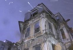 Sultanahmet'te tarihi binada çökme