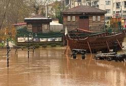 Bartın Irmağı'nda su seviyesi 4 metre yükseldi