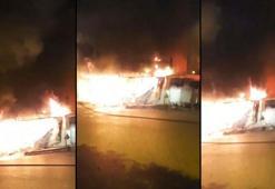 Cep telefonu mağazasını, ablasına sarkıntılık iddiasıyla kundaklamış