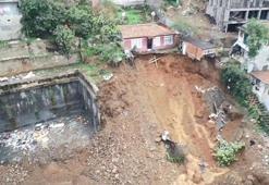 Eyüpsultan'daki toprak kaymaları: Uçurumun kenarındaki evde son durum