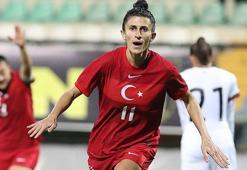 Yağmur Uraz: Fenerbahçe'de değerli olduğunuzu gerçekten hissettiriyorlar