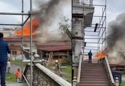 Üsküdar'da tarihi köşk içerisindeki marangozhanede yangın