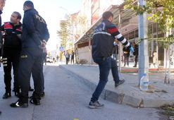 Aynı galeriye 10 günde 3'üncü silahlı saldırı; iş yeri sahibi yaralandı