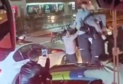 Beşiktaş'ta asker uğurlama konvoyu yolu trafiğe kapattı