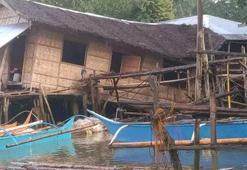 Filipinler’de meydana gelen depremin oluşturduğu hasar fotoğraflara yansıdı