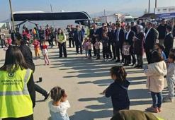 TBMM Çocuk Hakları Komisyonu heyeti, depremin vurduğu Nurdağı'nda incelemede bulundu