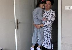 Hüsna Nur'u, annesi 9 yıldır kucağında taşıyor