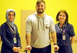 Ceviz ağacından düşerek felç kalan Doğan, 5 yıl sonra ilk adımlarını attı