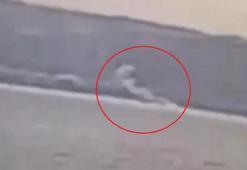 5.1’lik depremden 7 dakika önce denizden duman yükselmiş