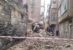 Diyarbakır’da 5 katlı ağır hasarlı bina çöktü; arama kurtarma çalışması sonlandırıldı