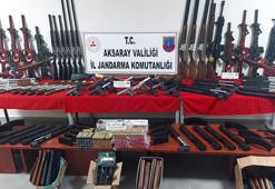 Jandarmanın baskın yaptığı evde cephanelik çıktı