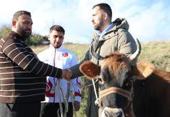 İnek parası ile katıldığı şampiyonadan Avrupa 3'üncüsü olarak döndü