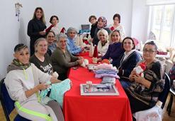 'Altın Kız'lar lösemili çocuklar için çalışıyor