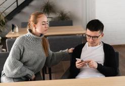 “Sosyal medya, ruh sağlığını ve ilişkileri etkileyebilecek büyük bir güce sahip”