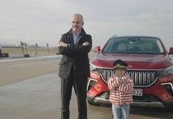 Bakan Uraloğlu Sabiha Gökçen Havalimanı'nda 2. pisti açılışı öncesi test etti