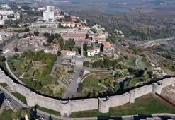 Amida Höyük'te Artuklu Sarayı’na açılan kapı ortaya çıkarıldı